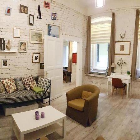 Wolf Apartment With Terrace By Nw Budapest Exterior photo